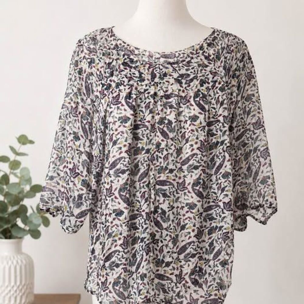 LC Lauren Conrad Paisley Print Blouse Size XS